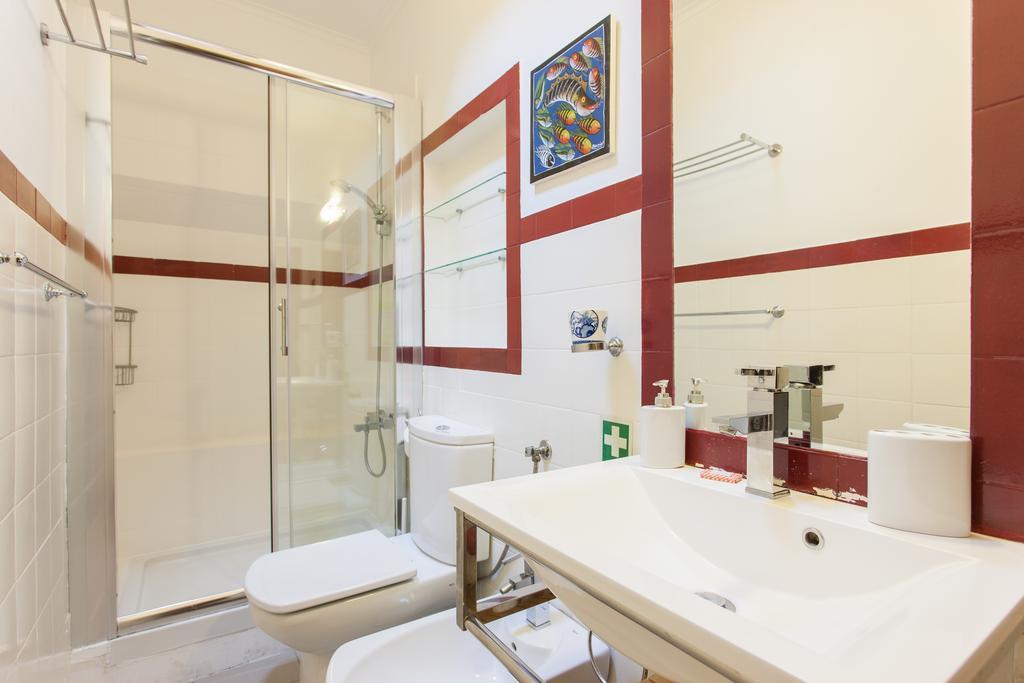 Flh Chiado Terrace Flat Apartment Lisbon Luaran gambar