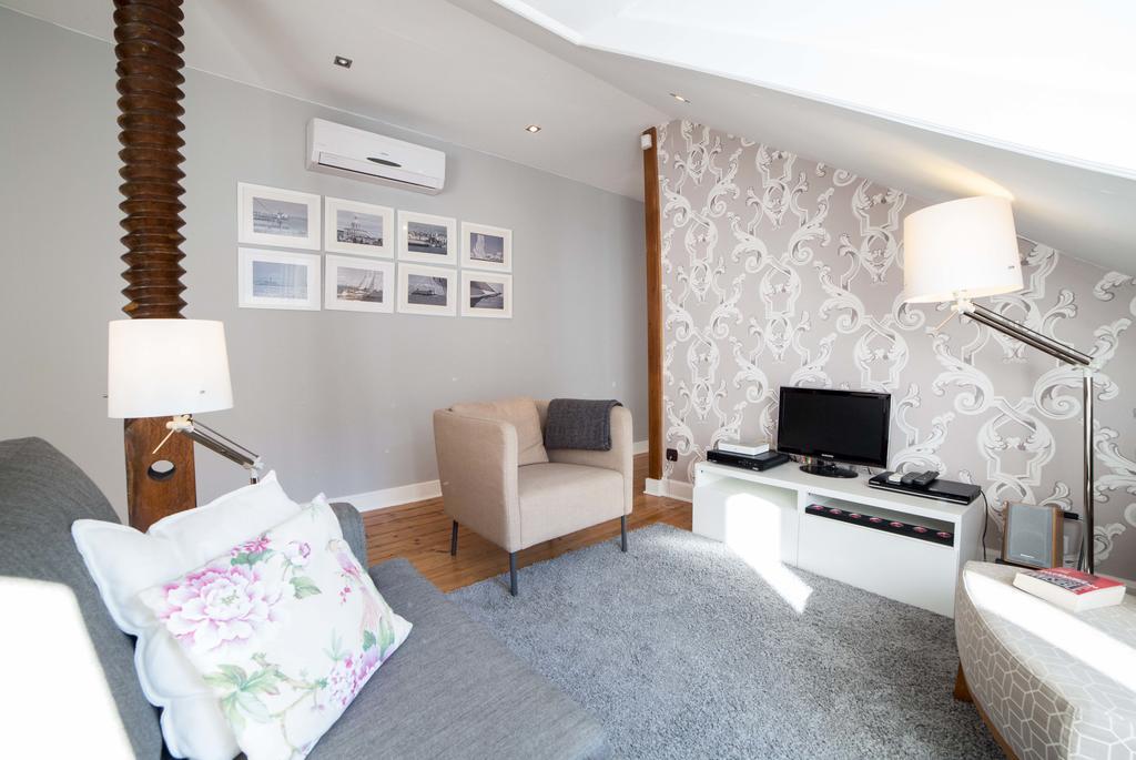 Flh Chiado Terrace Flat Apartment Lisbon Luaran gambar